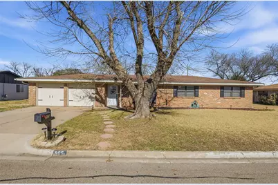 905 W Elizabeth Drive, Robinson, TX 76706 - Photo 2