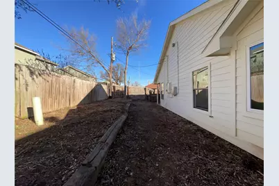 2108 Woodland Oaks Drive, Arlington, TX 76013 - Photo 16