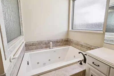 5809 Dry Creek Lane, Arlington, TX 76017 - Photo 18