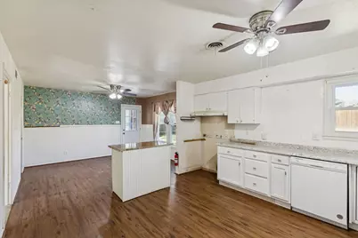 6233 Windermere Place, Fort Worth, TX 76112 - Photo 12