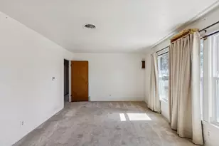 6233 Windermere Pl, Fort Worth, TX 76112 - Photo 8