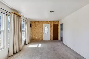 6233 Windermere Pl, Fort Worth, TX 76112 - Photo 6