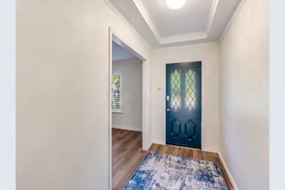 2714 Carriage Lane, Carrollton, TX 75006 - Photo 2