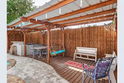 2714 Carriage Lane, Carrollton, TX 75006 - Photo 24