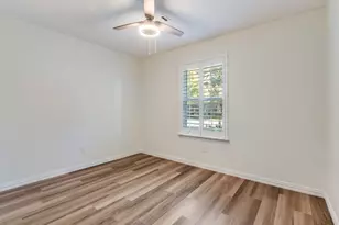 2714 Carriage Ln, Carrollton, TX 75006 - Photo 16