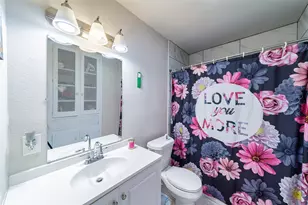 1805 W Sanford St, Arlington, TX 76012 - Photo 16