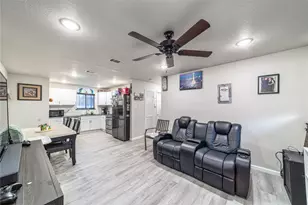 1805 W Sanford St, Arlington, TX 76012 - Photo 10