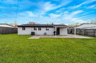 1805 W Sanford St, Arlington, TX 76012 - Photo 6