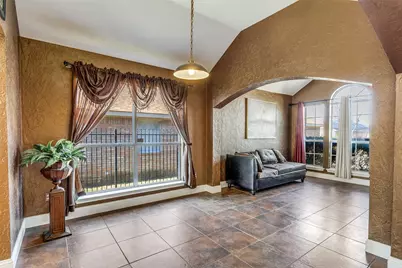 4621 Saint Francis Avenue, Dallas, TX 75227 - Photo 10