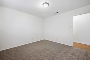 306 Texoma Dr, Whitesboro, TX 76273 - Photo 16