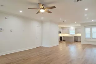 4022 Ivanhoe Ln, Dallas, TX 75212 - Photo 4