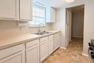 333 Charles St, Keller, TX 76248 - Photo 8