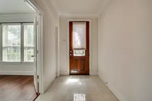 1337 Marina Dr, Irving, TX 75063 - Photo 4