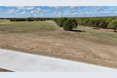 000 Machila Trail, Oak Leaf, TX 75154 - Photo 2