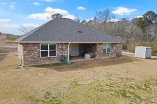 691 Co Rd 1464, Hughes Springs, TX 75656 - Photo 36