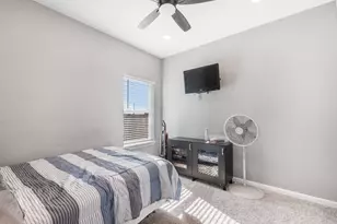 207 S James St, Alvarado, TX 76009 - Photo 16