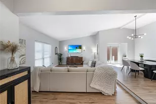 2201 Travis Dr, Plano, TX 75093 - Photo 6