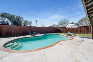 2201 Travis Dr, Plano, TX 75093 - Photo 34