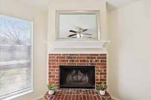 2309 Stagecoach St, Fort Worth, TX 76133 - Photo 4