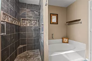 8625 Cotton Creek Ln, Fort Worth, TX 76123 - Photo 10