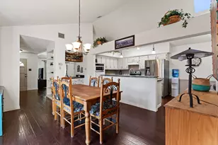 2801 Stoneridge Dr, Garland, TX 75044 - Photo 8