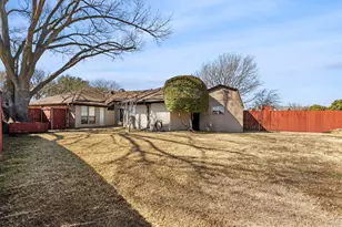 2801 Stoneridge Dr, Garland, TX 75044 - Photo 28
