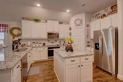 1916 Nightfall Drive, Alvarado, TX 76009 - Photo 6