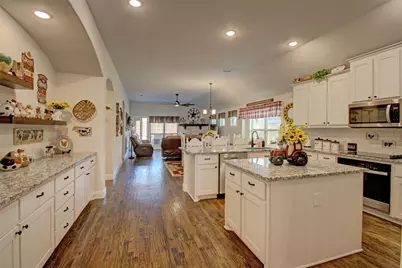 1916 Nightfall Drive, Alvarado, TX 76009 - Photo 4