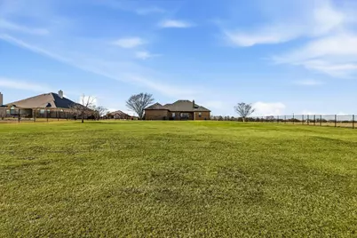 13176 Amber Meadow Drive, Talty, TX 75126 - Photo 32