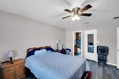 106 W Adair Street, Alvarado, TX 76009 - Photo 4