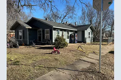 723 S Elm Street, Sherman, TX 75090 - Photo 2