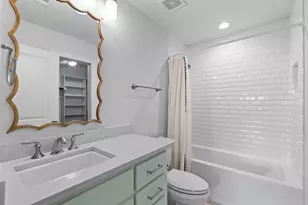 7137 Meadow Lake Ave, Dallas, TX 75214 - Photo 22