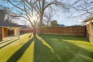 7137 Meadow Lake Ave, Dallas, TX 75214 - Photo 28