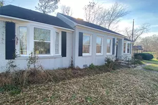 1 Wanda Ct, Marshall, TX 75670 - Photo 2