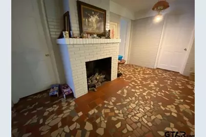 1 Wanda Court, Marshall, TX 75670 - Photo 4