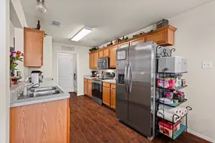 717 Rambling Ct, Granbury, TX 76049 - Photo 6