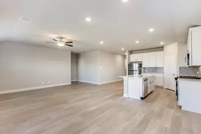 702 Williams Way, Lowry Crossing, TX 75069 - Photo 4