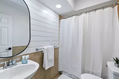 1044 Meadowbrook Drive, Grapevine, TX 76051 - Photo 22