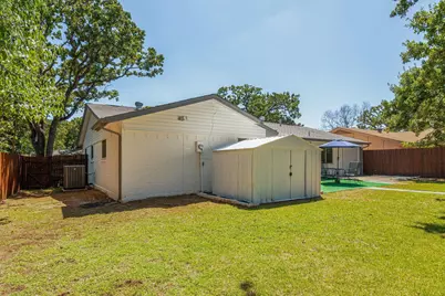 1044 Meadowbrook Drive, Grapevine, TX 76051 - Photo 26