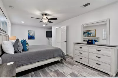 1044 Meadowbrook Drive, Grapevine, TX 76051 - Photo 14