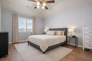 921 Shelby Ln, Lewisville, TX 75056 - Photo 14
