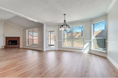 1808 Wolf Creek Drive, Arlington, TX 76018 - Photo 8