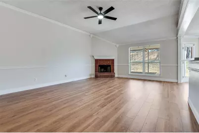 1808 Wolf Creek Drive, Arlington, TX 76018 - Photo 4