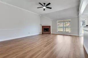 1808 Wolf Creek Dr, Arlington, TX 76018 - Photo 4