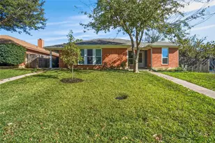 702 Michol St, Grapevine, TX 76051 - Photo 1