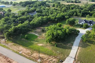 165 Rolling Bnd Rd, Alvord, TX 76225 - Photo 4