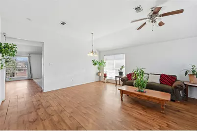 1308 Meadow Glen, Lancaster, TX 75146 - Photo 2