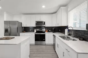 2213 Vlg Crk Ln, Denton, TX 76208 - Photo 10