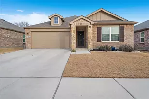 2213 Vlg Crk Ln, Denton, TX 76208 - Photo 1
