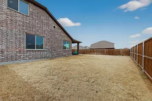 1261 Pleasant Knoll Trl, Aubrey, TX 76227 - Photo 36